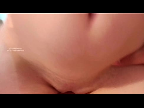 ❤️ Spanje v sestrini sobi in tako sem se zbudila ❤️ Anal video na sl.corona-pass.ru ﹏